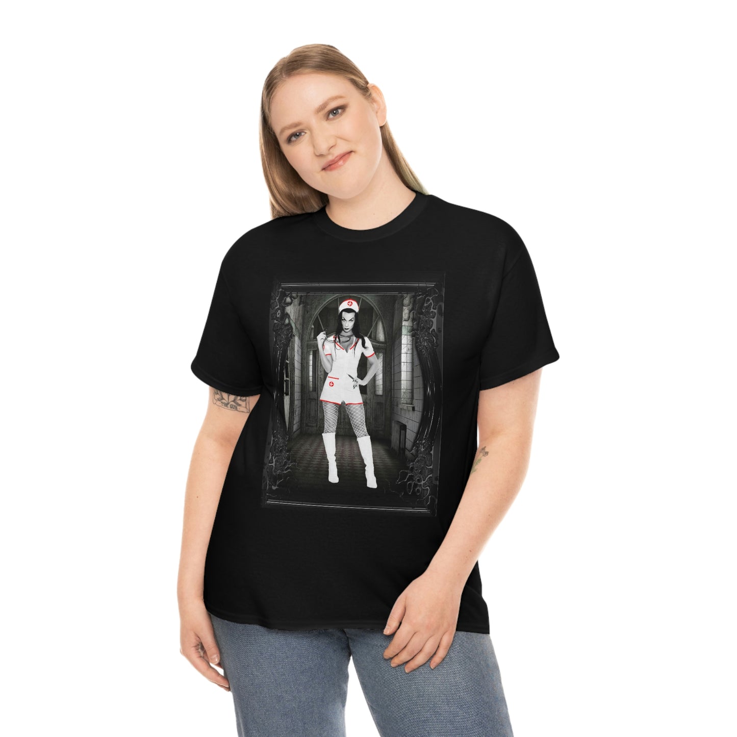 VAMPIRA 15 Unisex Heavy Cotton Tee