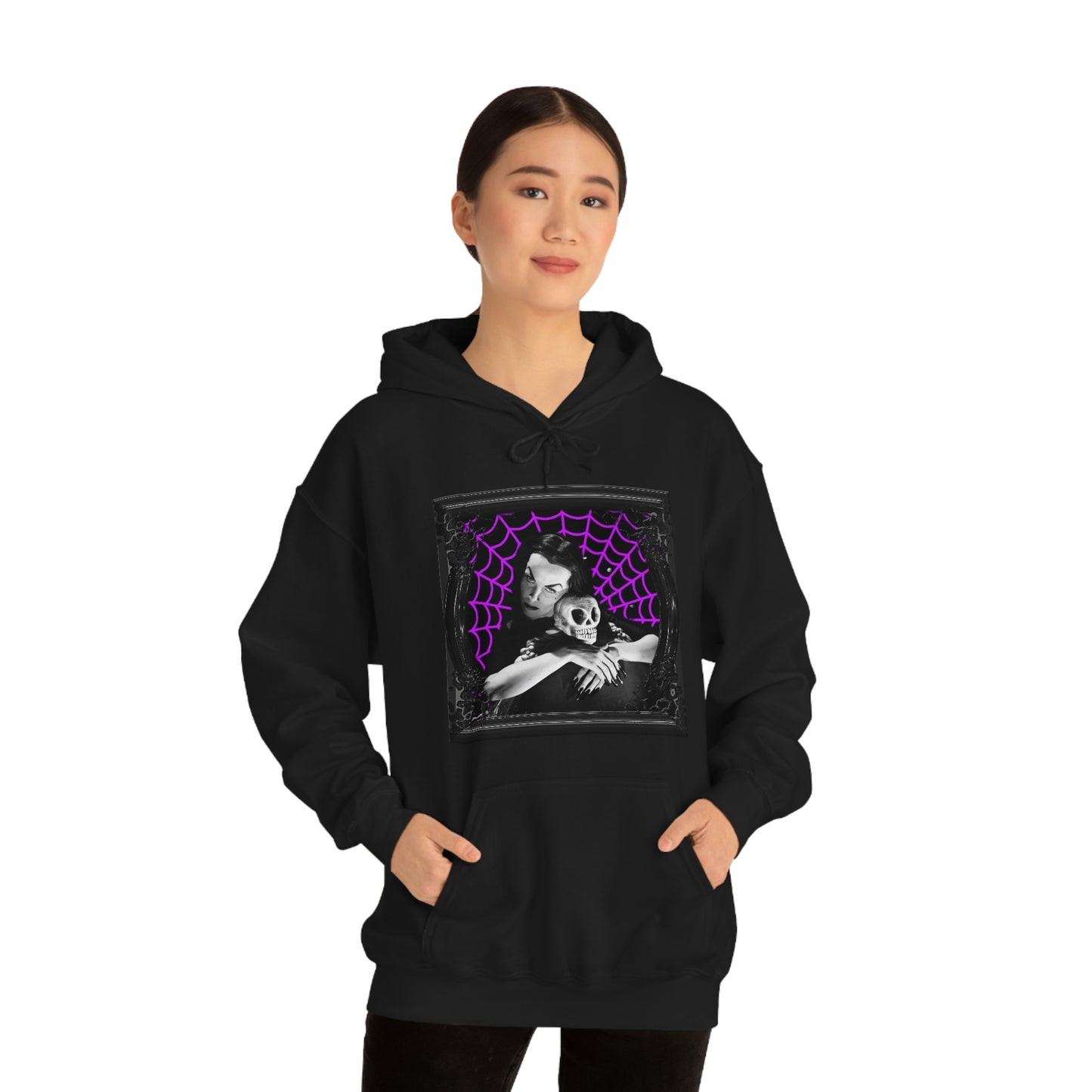 VAMPIRA 17 Unisex Heavy Blend™ Hooded Sweatshirt