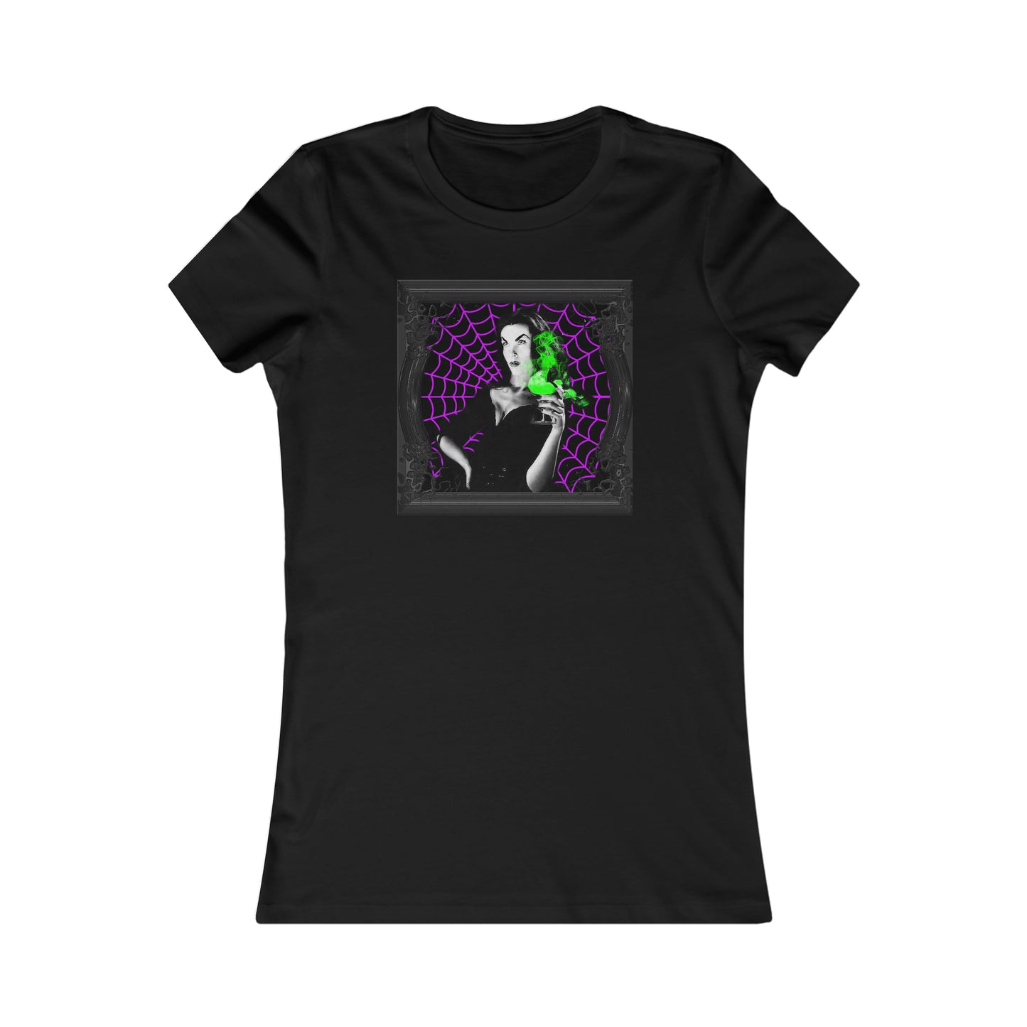 VAMPIRA 16 Women's Favorite Tee