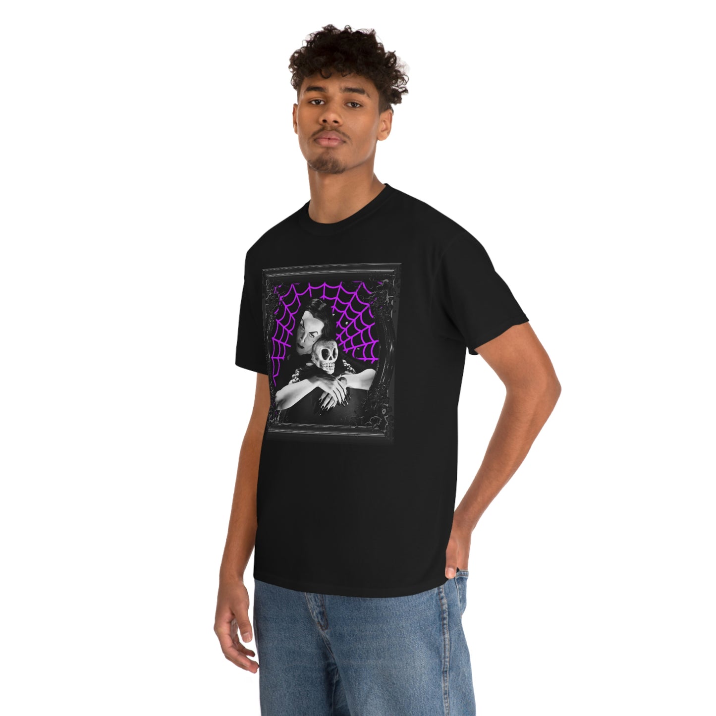 VAMPIRA 17 Unisex Heavy Cotton Tee