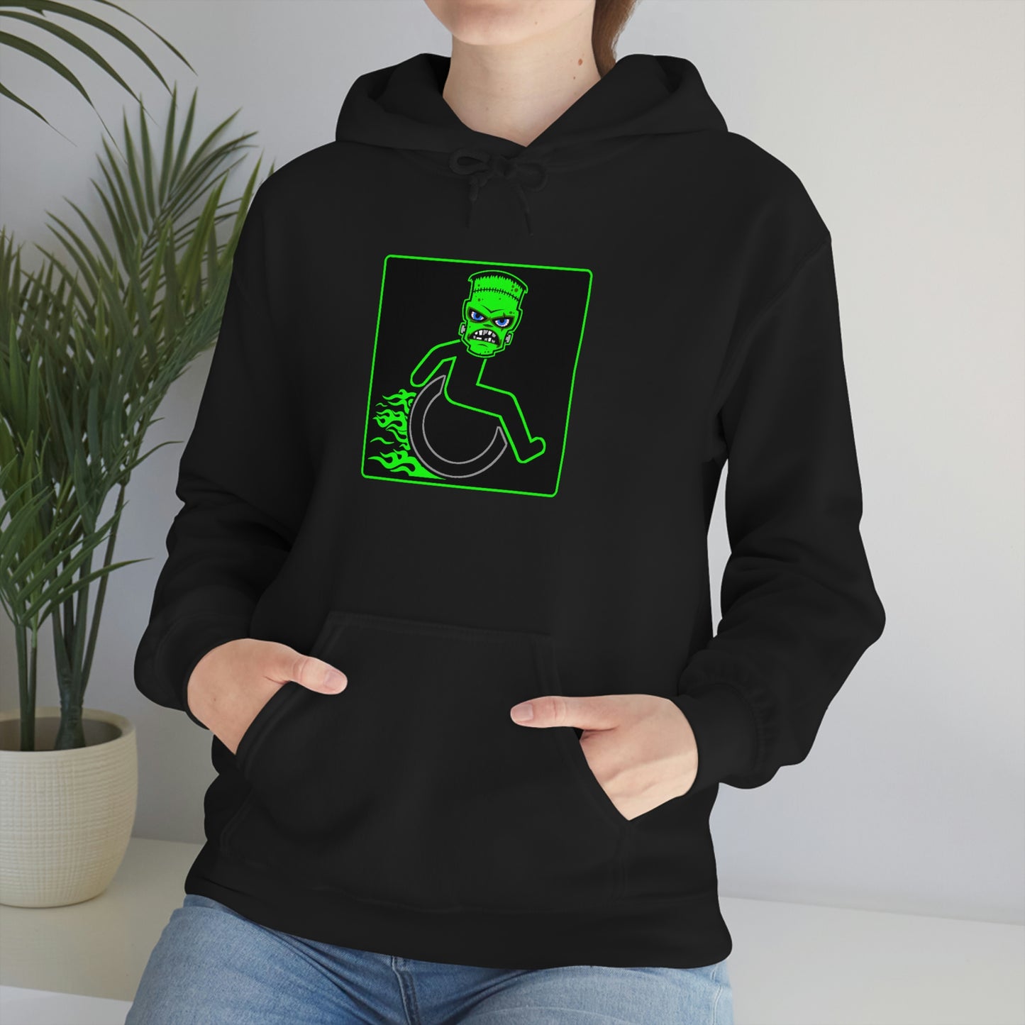 WHEELCHARIOT 6 (Frankie) 1 Unisex Heavy Blend™ Hooded Sweatshirt