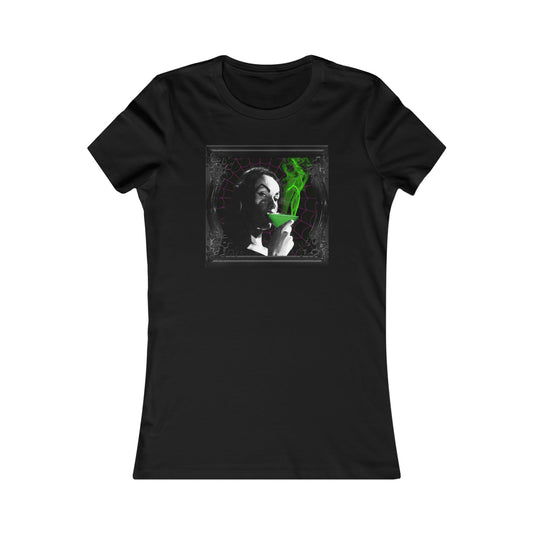 VAMPIRA 9 Women's Favorite Tee