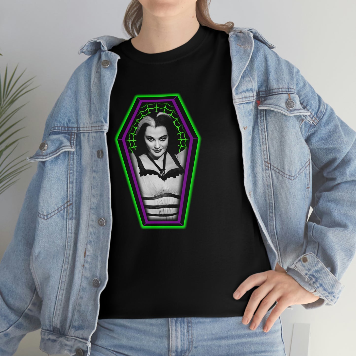 COFFIN MUGSHOT 1 (LILY) Unisex Heavy Cotton Tee